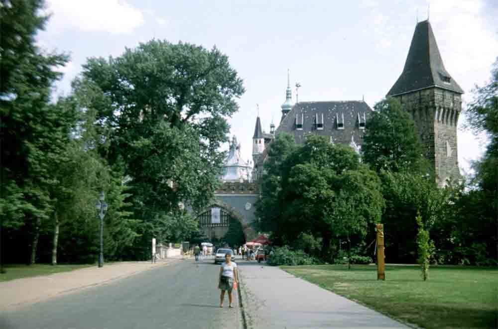 22 - Hungria - Budapest, castillo de Vajdahunyad